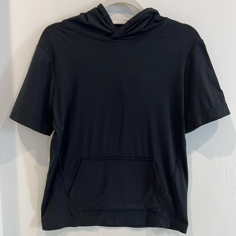 Abercrombie Kids Active Hooded Short Sleeve Top!